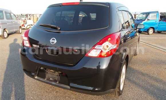 Acheter Occasion Voiture Nissan Tiida Noir à Beitbridge, Matabeleland South Acheter Occasion Voiture Nissan Tiida Noir à Beitbridge, Matabeleland South