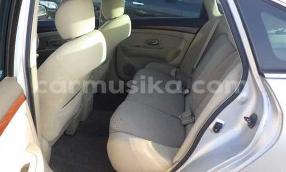 Nunua Ilio tumika Nissan Bluebird Sylphy Fedha Gari ndani ya Beitbridge nchini Matabeleland Kusini Nunua Ilio tumika Nissan Bluebird Sylphy Fedha Gari ndani ya Beitbridge nchini Matabeleland Kusini