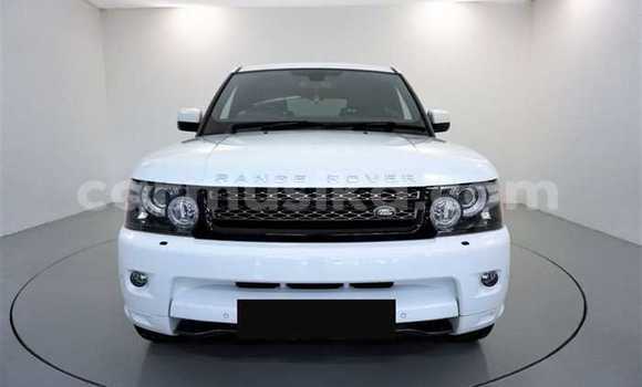 Buy Used Land Rover Range Rover Sport White Car in Beitbridge in Matabeleland South
