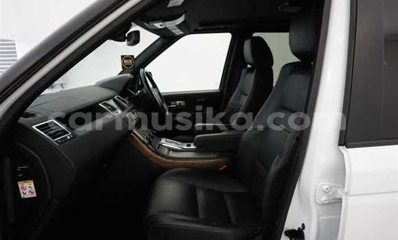 Buy Used Land Rover Range Rover Sport White Car in Beitbridge in Matabeleland South Buy Used Land Rover Range Rover Sport White Car in Beitbridge in Matabeleland South