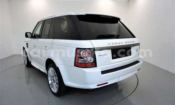 Buy Used Land Rover Range Rover Sport White Car in Beitbridge in Matabeleland South Buy Used Land Rover Range Rover Sport White Car in Beitbridge in Matabeleland South