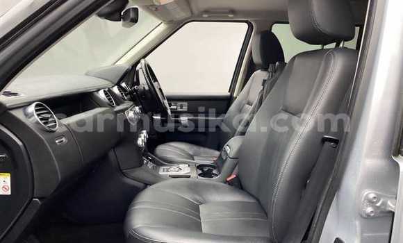 Nunua Ilio tumika Land Rover Discovery Fedha Gari ndani ya Beitbridge nchini Matabeleland Kusini Nunua Ilio tumika Land Rover Discovery Fedha Gari ndani ya Beitbridge nchini Matabeleland Kusini