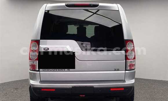 Nunua Ilio tumika Land Rover Discovery Fedha Gari ndani ya Beitbridge nchini Matabeleland Kusini Nunua Ilio tumika Land Rover Discovery Fedha Gari ndani ya Beitbridge nchini Matabeleland Kusini