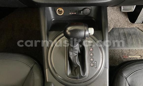 Acheter Occasion Voiture Kia Sportage Beige à Beitbridge, Matabeleland South Acheter Occasion Voiture Kia Sportage Beige à Beitbridge, Matabeleland South