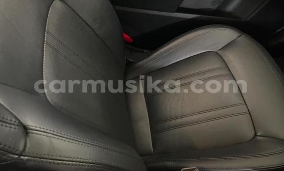 Acheter Occasion Voiture Kia Sportage Beige à Beitbridge, Matabeleland South Acheter Occasion Voiture Kia Sportage Beige à Beitbridge, Matabeleland South