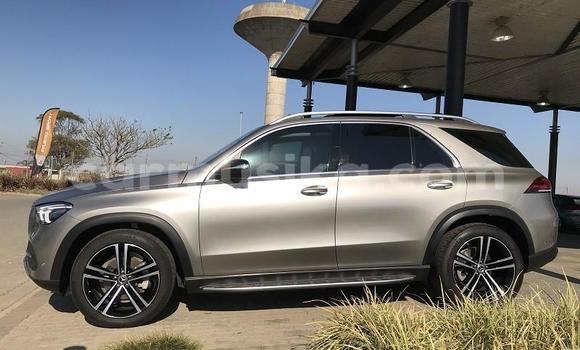 Acheter Occasion Voiture Mercedes‒Benz AMG GLE Gris à Beitbridge, Matabeleland South Acheter Occasion Voiture Mercedes‒Benz AMG GLE Gris à Beitbridge, Matabeleland South