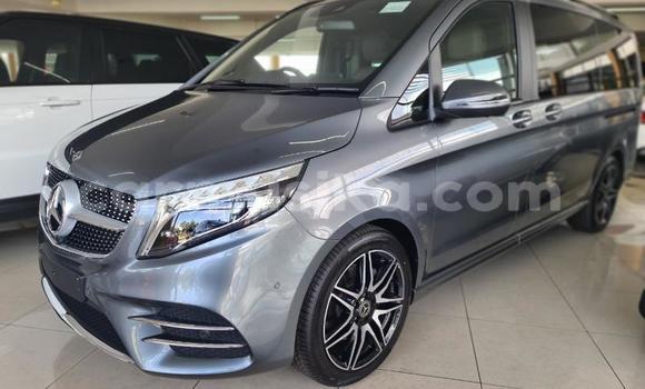 Nunua Ilio tumika Mercedes‒Benz V-klasse Nyingine Gari ndani ya Beitbridge nchini Matabeleland Kusini