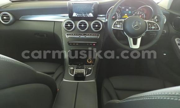 Acheter Occasion Voiture Mercedes‒Benz C-klasse Blanc à Beitbridge, Matabeleland South Acheter Occasion Voiture Mercedes‒Benz C-klasse Blanc à Beitbridge, Matabeleland South