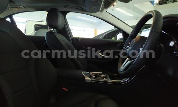 Acheter Occasion Voiture Mercedes‒Benz C-klasse Blanc à Beitbridge, Matabeleland South Acheter Occasion Voiture Mercedes‒Benz C-klasse Blanc à Beitbridge, Matabeleland South