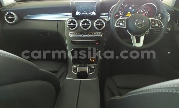 Acheter Occasion Voiture Mercedes‒Benz C-klasse Blanc à Beitbridge, Matabeleland South Acheter Occasion Voiture Mercedes‒Benz C-klasse Blanc à Beitbridge, Matabeleland South