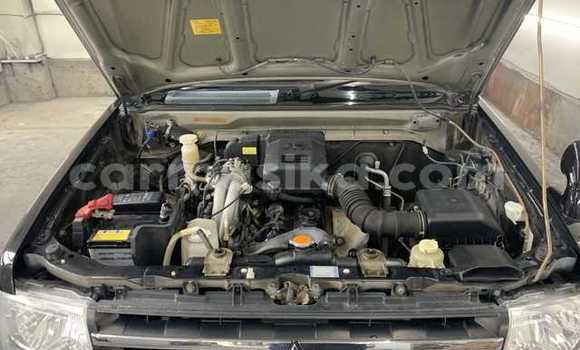 Nunua Ilio tumika Mitsubishi Pajero Mini Nyingine Gari ndani ya Beitbridge nchini Matabeleland Kusini Nunua Ilio tumika Mitsubishi Pajero Mini Nyingine Gari ndani ya Beitbridge nchini Matabeleland Kusini