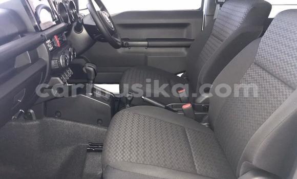 Nunua Ilio tumika Suzuki Jimny Nyeupe Gari ndani ya Beitbridge nchini Matabeleland Kusini Nunua Ilio tumika Suzuki Jimny Nyeupe Gari ndani ya Beitbridge nchini Matabeleland Kusini