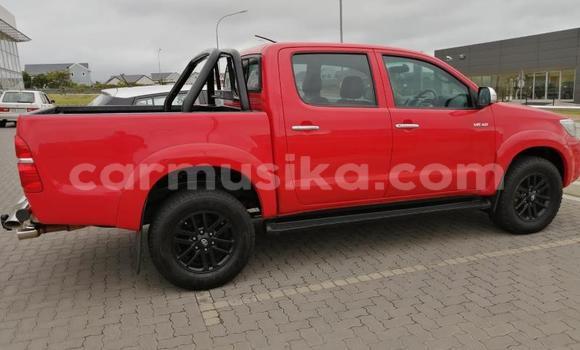 Buy Used Toyota Hilux Red Car in Beitbridge in Matabeleland South Buy Used Toyota Hilux Red Car in Beitbridge in Matabeleland South