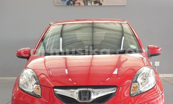 Acheter Occasion Voiture Honda Brio Rouge à Beitbridge, Matabeleland South