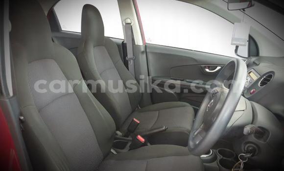 Acheter Occasion Voiture Honda Brio Rouge à Beitbridge, Matabeleland South Acheter Occasion Voiture Honda Brio Rouge à Beitbridge, Matabeleland South