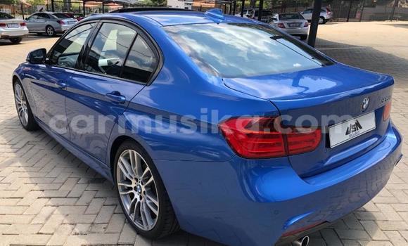 Acheter Occasion Voiture BMW 3–Series Bleu à Beitbridge, Matabeleland South Acheter Occasion Voiture BMW 3–Series Bleu à Beitbridge, Matabeleland South