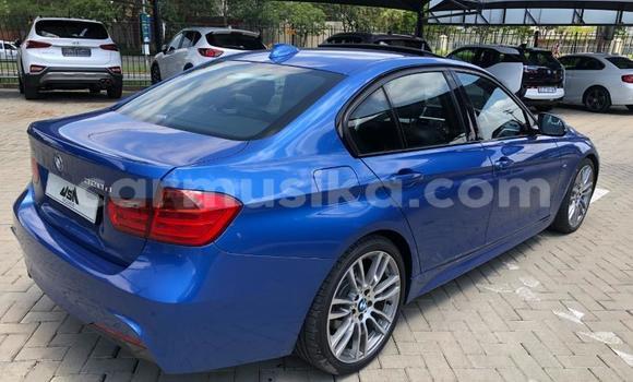 Acheter Occasion Voiture BMW 3–Series Bleu à Beitbridge, Matabeleland South Acheter Occasion Voiture BMW 3–Series Bleu à Beitbridge, Matabeleland South