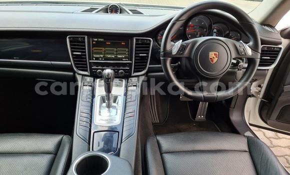 Buy Used Porsche Panamera White Car in Beitbridge in Matabeleland South Buy Used Porsche Panamera White Car in Beitbridge in Matabeleland South