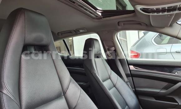 Buy Used Porsche Panamera White Car in Beitbridge in Matabeleland South Buy Used Porsche Panamera White Car in Beitbridge in Matabeleland South