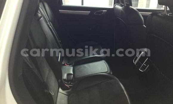 Buy Used Porsche Cayenne White Car in Beitbridge in Matabeleland South Buy Used Porsche Cayenne White Car in Beitbridge in Matabeleland South