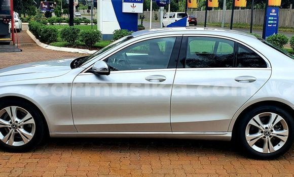 Tenga Tsaru Mercedes‒Benz C–Class Sirivha Mota in Beitbridge in Matabeleland South Tenga Tsaru Mercedes‒Benz C–Class Sirivha Mota in Beitbridge in Matabeleland South