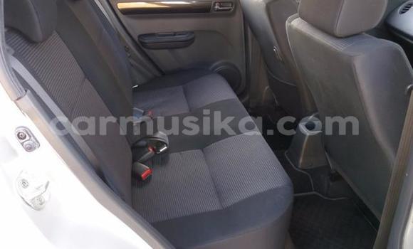Nunua Ilio tumika Suzuki Swift Fedha Gari ndani ya Beitbridge nchini Matabeleland Kusini Nunua Ilio tumika Suzuki Swift Fedha Gari ndani ya Beitbridge nchini Matabeleland Kusini