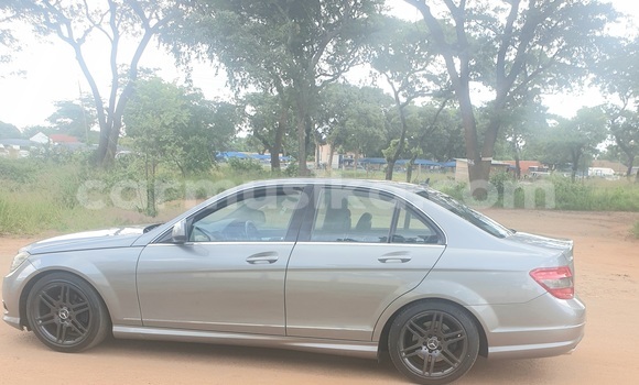 Nunua Ilio tumika Mercedes‒Benz C–Class Nyingine Gari ndani ya Harare nchini Harare Nunua Ilio tumika Mercedes‒Benz C–Class Nyingine Gari ndani ya Harare nchini Harare