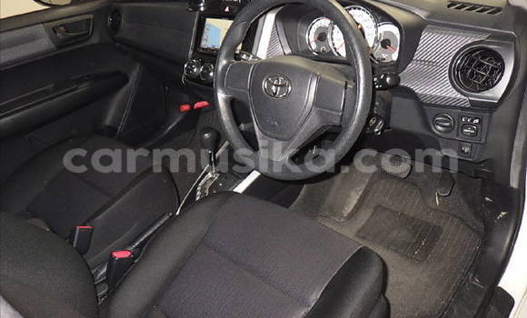 Acheter Occasion Voiture Toyota Corolla Blanc à Beitbridge, Matabeleland South Acheter Occasion Voiture Toyota Corolla Blanc à Beitbridge, Matabeleland South