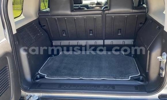 Tenga Tsaru Hummer H3 Sirivha Mota in Beitbridge in Matabeleland South Tenga Tsaru Hummer H3 Sirivha Mota in Beitbridge in Matabeleland South