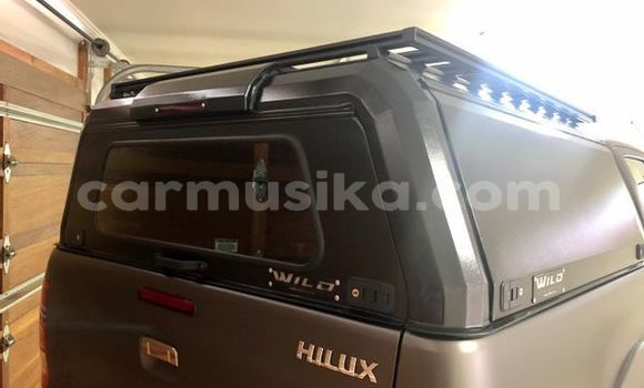 Nunua Ilio tumika Toyota Hilux Nyingine Gari ndani ya Beitbridge nchini Matabeleland Kusini Nunua Ilio tumika Toyota Hilux Nyingine Gari ndani ya Beitbridge nchini Matabeleland Kusini