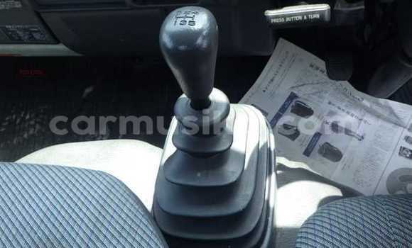 Nunua Ilio tumika Toyota Dyna Nyeupe Gari ndani ya Beitbridge nchini Matabeleland Kusini Nunua Ilio tumika Toyota Dyna Nyeupe Gari ndani ya Beitbridge nchini Matabeleland Kusini