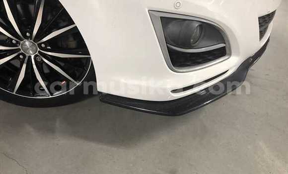 Nunua Ilio tumika Mazda Atenza Nyeupe Gari ndani ya Beitbridge nchini Matabeleland Kusini Nunua Ilio tumika Mazda Atenza Nyeupe Gari ndani ya Beitbridge nchini Matabeleland Kusini