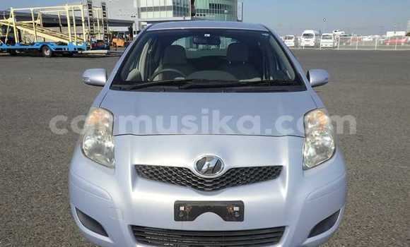 Nunua Ilio tumika Toyota Vitz Fedha Gari ndani ya Beitbridge nchini Matabeleland Kusini