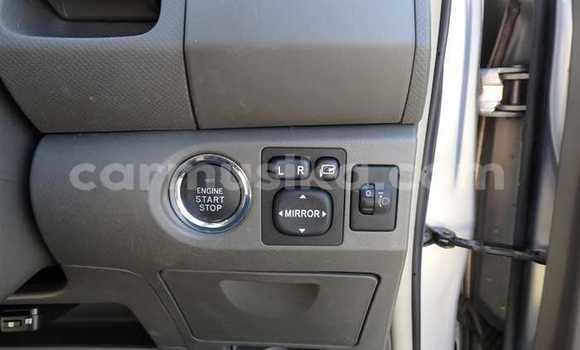 Acheter Occasion Voiture Toyota Vitz Gris à Beitbridge, Matabeleland South Acheter Occasion Voiture Toyota Vitz Gris à Beitbridge, Matabeleland South