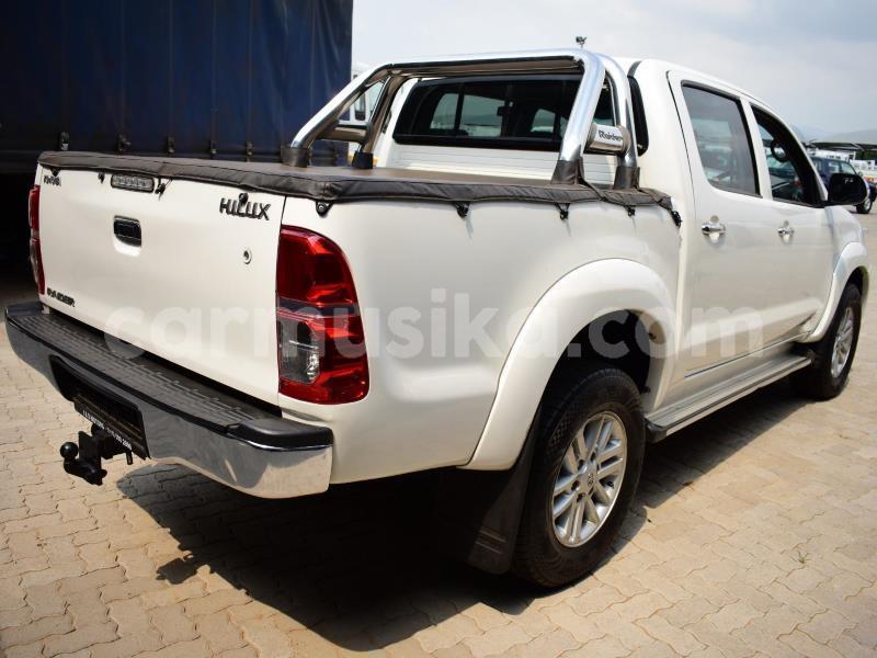 Big with watermark toyota hilux matabeleland south beitbridge 20199