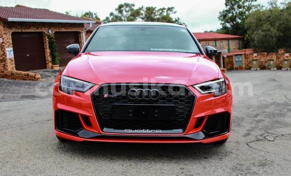 Nunua Ilio tumika Audi RS3 Nyekundu Gari ndani ya Beitbridge nchini Matabeleland Kusini Nunua Ilio tumika Audi RS3 Nyekundu Gari ndani ya Beitbridge nchini Matabeleland Kusini