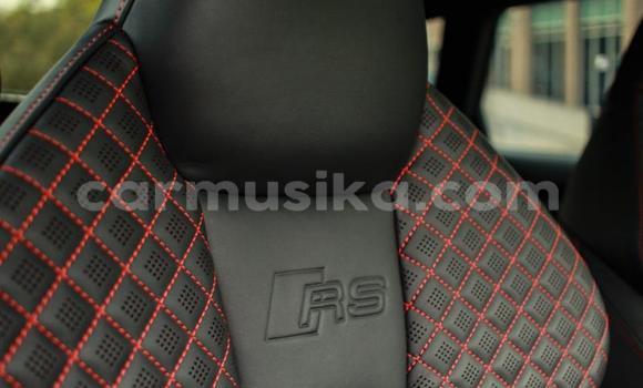 Nunua Ilio tumika Audi RS3 Nyekundu Gari ndani ya Beitbridge nchini Matabeleland Kusini Nunua Ilio tumika Audi RS3 Nyekundu Gari ndani ya Beitbridge nchini Matabeleland Kusini