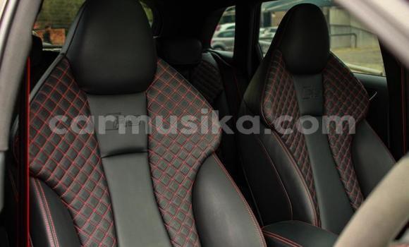 Nunua Ilio tumika Audi RS3 Nyekundu Gari ndani ya Beitbridge nchini Matabeleland Kusini Nunua Ilio tumika Audi RS3 Nyekundu Gari ndani ya Beitbridge nchini Matabeleland Kusini