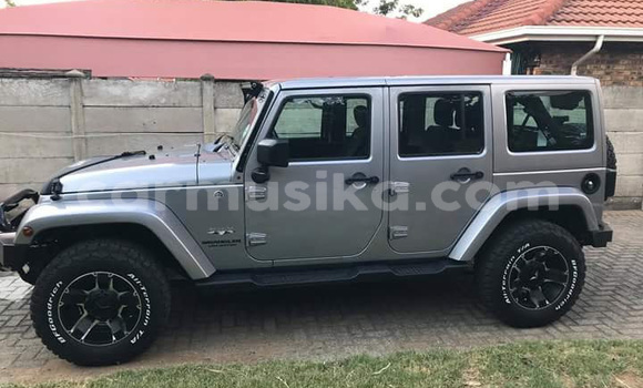 Tenga Tsaru Jeep Cherokee Sirivha Mota in Beitbridge in Matabeleland South Tenga Tsaru Jeep Cherokee Sirivha Mota in Beitbridge in Matabeleland South