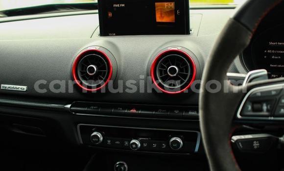 Nunua Ilio tumika Audi RS3 Nyekundu Gari ndani ya Beitbridge nchini Matabeleland Kusini Nunua Ilio tumika Audi RS3 Nyekundu Gari ndani ya Beitbridge nchini Matabeleland Kusini