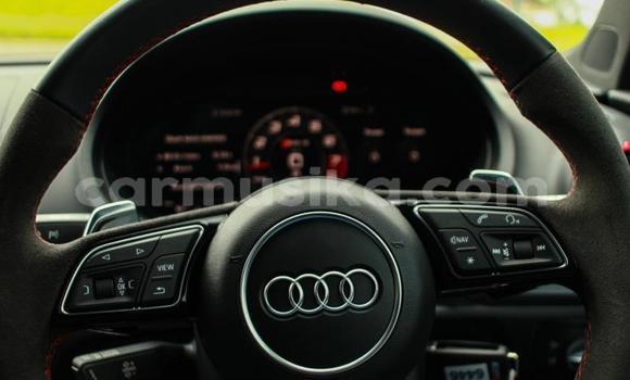 Nunua Ilio tumika Audi RS3 Nyekundu Gari ndani ya Beitbridge nchini Matabeleland Kusini Nunua Ilio tumika Audi RS3 Nyekundu Gari ndani ya Beitbridge nchini Matabeleland Kusini