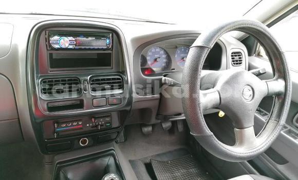 Nunua Ilio tumika Nissan Hardbody Nyeupe Gari ndani ya Beitbridge nchini Matabeleland Kusini Nunua Ilio tumika Nissan Hardbody Nyeupe Gari ndani ya Beitbridge nchini Matabeleland Kusini