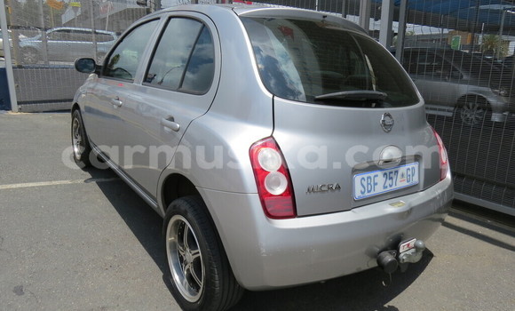 Acheter Occasion Voiture Nissan Micra Gris à Beitbridge, Matabeleland South Acheter Occasion Voiture Nissan Micra Gris à Beitbridge, Matabeleland South