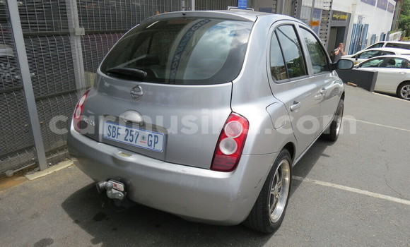 Acheter Occasion Voiture Nissan Micra Gris à Beitbridge, Matabeleland South Acheter Occasion Voiture Nissan Micra Gris à Beitbridge, Matabeleland South