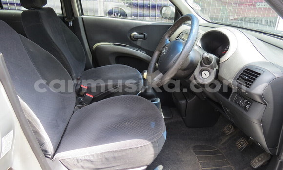 Acheter Occasion Voiture Nissan Micra Gris à Beitbridge, Matabeleland South Acheter Occasion Voiture Nissan Micra Gris à Beitbridge, Matabeleland South