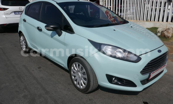 Acheter Occasion Voiture Ford Fiesta Bleu à Beitbridge, Matabeleland South Acheter Occasion Voiture Ford Fiesta Bleu à Beitbridge, Matabeleland South