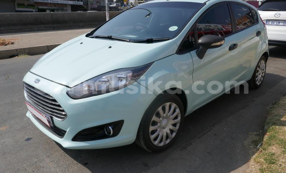 Acheter Occasion Voiture Ford Fiesta Bleu à Beitbridge, Matabeleland South Acheter Occasion Voiture Ford Fiesta Bleu à Beitbridge, Matabeleland South