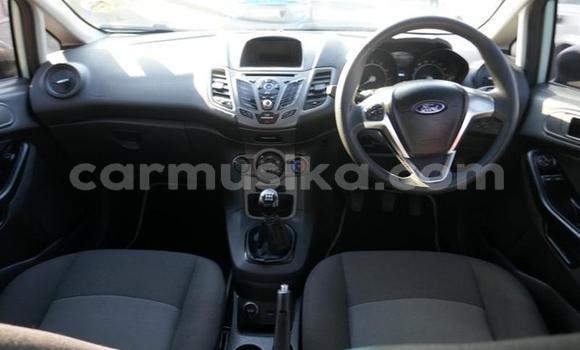 Acheter Occasion Voiture Ford Fiesta Bleu à Beitbridge, Matabeleland South Acheter Occasion Voiture Ford Fiesta Bleu à Beitbridge, Matabeleland South