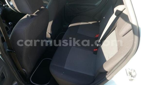 Acheter Occasion Voiture Ford Fiesta Bleu à Beitbridge, Matabeleland South Acheter Occasion Voiture Ford Fiesta Bleu à Beitbridge, Matabeleland South