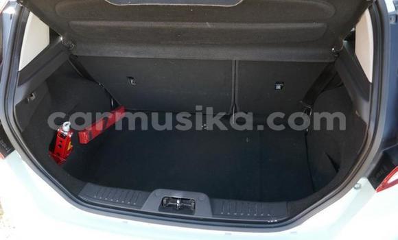 Acheter Occasion Voiture Ford Fiesta Bleu à Beitbridge, Matabeleland South Acheter Occasion Voiture Ford Fiesta Bleu à Beitbridge, Matabeleland South